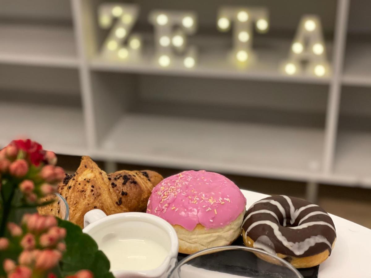 Alojamento de Acomodação e Pequeno-almoço Zeta